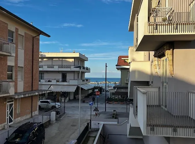 Dalla Lory Apartament *
